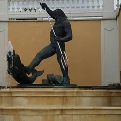 𝑺𝒕𝒂𝒕𝒖𝒂 𝒅𝒊 𝑷𝒐𝒔𝒆𝒊𝒅𝒐𝒏𝒆