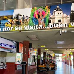 Am Busbahnhof: Corrientes verabschiedet sich!