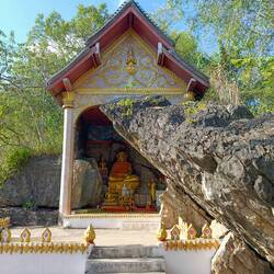 Buddha auf dem Berg Phousi