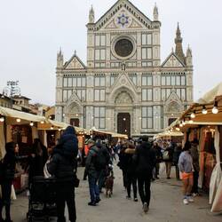 Mercato di Natale, Piazza di Santa Croce