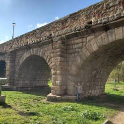Dave and the Old Roman Bridge
