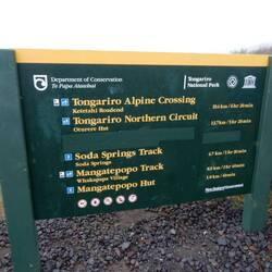 The start point of the Tongariro Alpine Crossing.