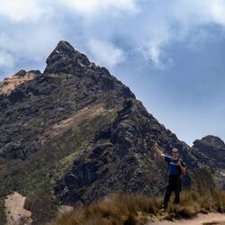 Bis zum Gipfel ist es noch ein Stück, aber hier reicht es uns für heute