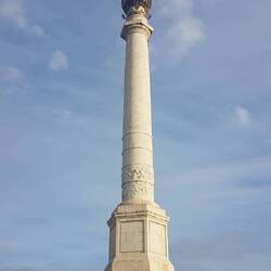Monumento a los Descubridares