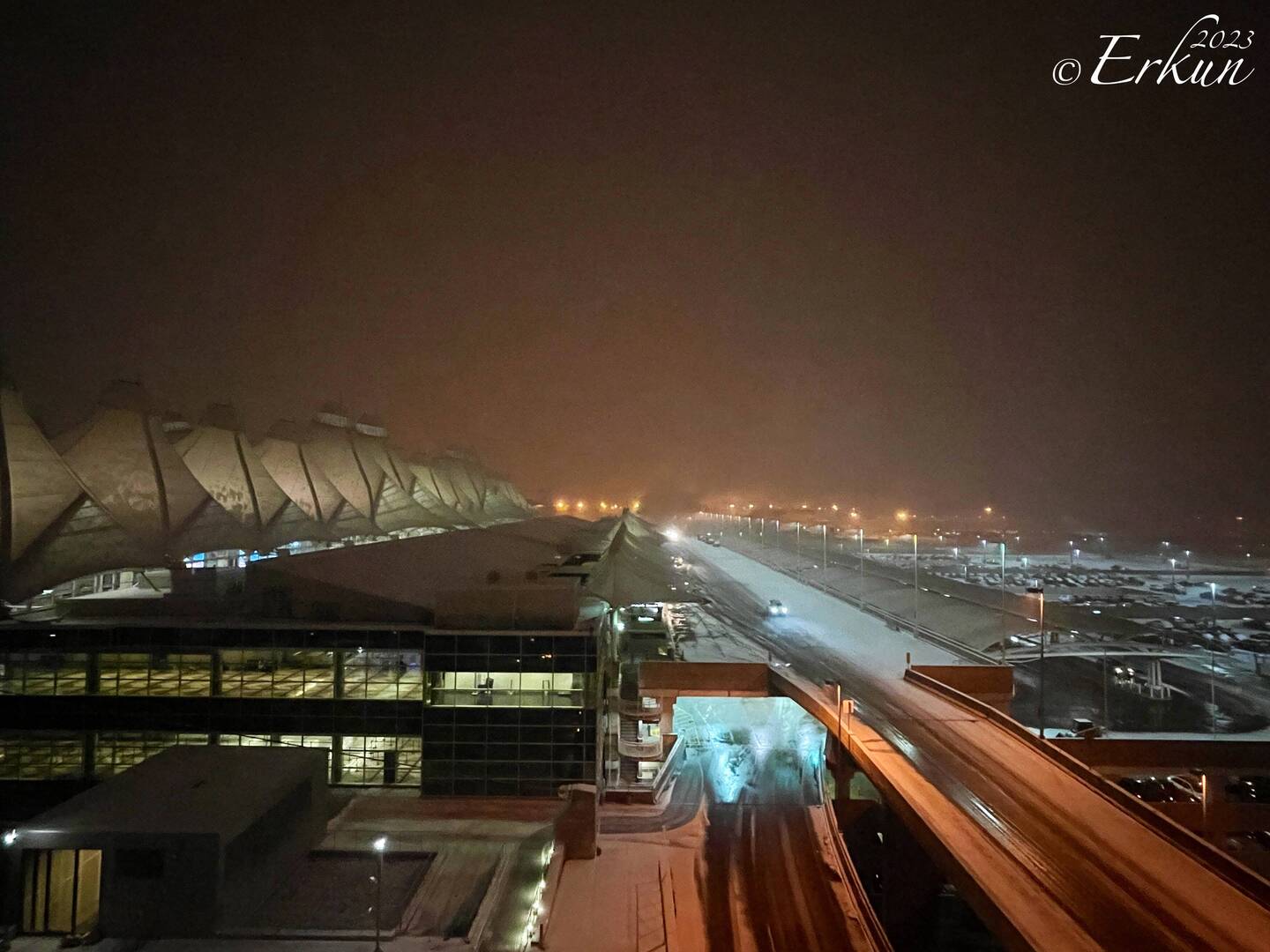 Snow at DEN — Denver, CO.