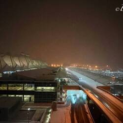 Snow at DEN — Denver, CO.