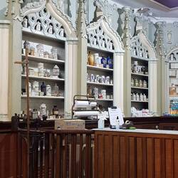 Schöne, alte Apotheke