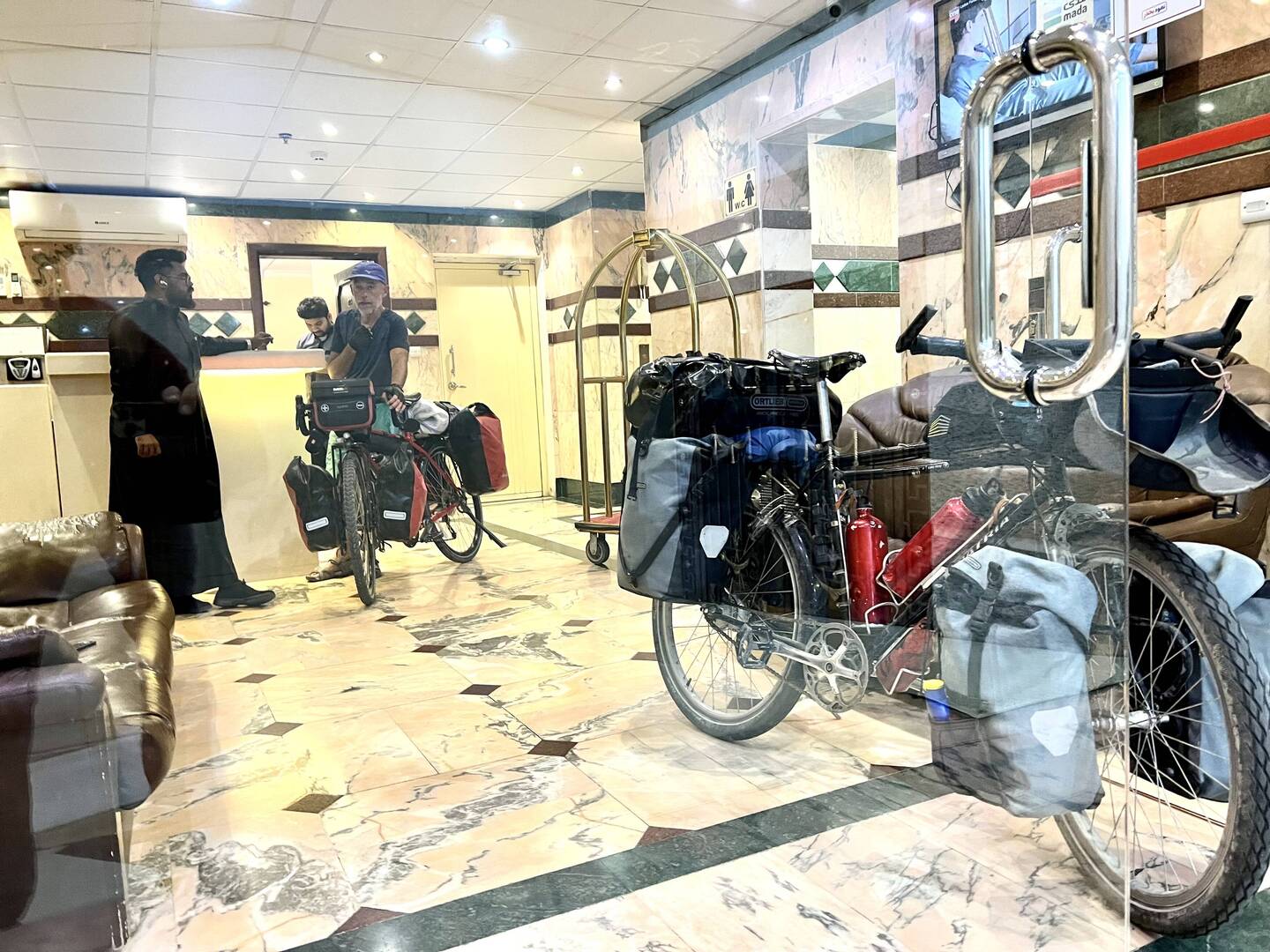 Aufbruch in Medina.