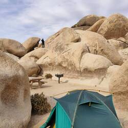Campsite by day / Unser Campingplatz tagesüber