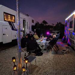 Unter der Weihnachtslaterne