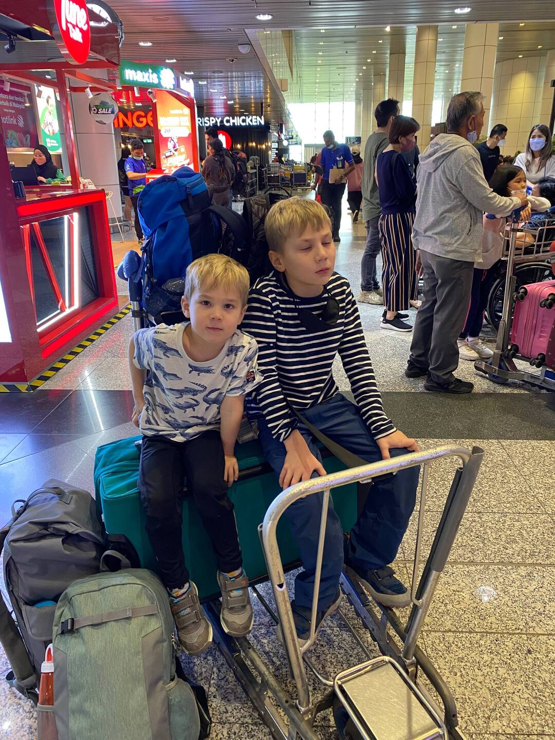 Am Flughafen