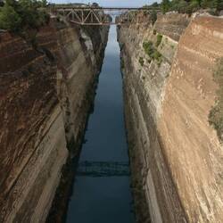 Kanal von Korinth, 84m tief, 6km lang
