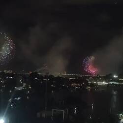 Familienfeuerwerk um 21.00 Uhr