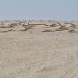 A whole series of dunes blocking our path. Here, there was no way round