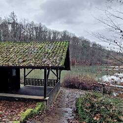 Anglerhütte am Becherbach Weiher, leider verschlossen!