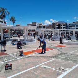 Oh nein, der Plaza de Ponchos wird "renoviert" 😲