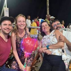Manaia, Adriano, Philipp, Chantal und ein wunderschöner Ballon