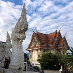 Wat Khao Noi temple overlooks Hua Hin and has a huge "wisdom" Buddha