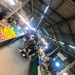 Pae Mai night market (only open on Tuesdays). Excellent street food & live music!