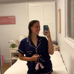 Neuer Schlafanzug!! :)