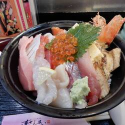 My chirashi sushi breakfast at Sushi Zenmai.