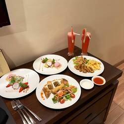 Hier gabs mal Dinner mit Zimmerservice