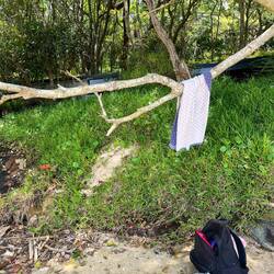 Einfach mal ins Meer springen, wenn dir zu warm ist :)