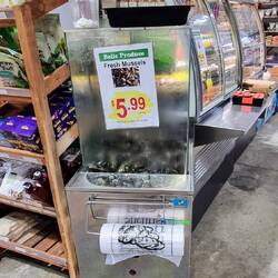 To the fresh Vegatible and butcher shop