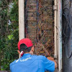 Typischer Stromkasten in Asien