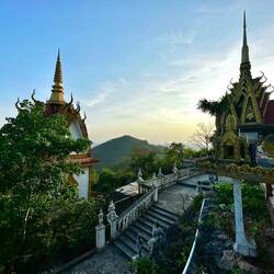 En haut du Phnom Sampeau