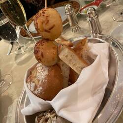 Bread basket