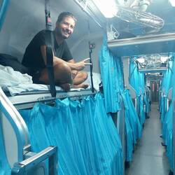 Gemütlicher Nachtzug nach Bangkok 🚅💤