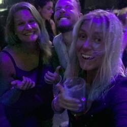 Schaum versprüht..bäääh