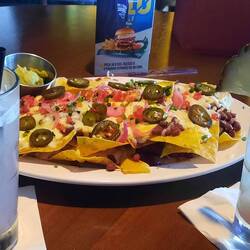 Am letschte Tag simer is Centro is Hard Rock Cafe gange go Nachos ässe 😍