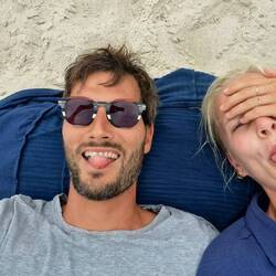 Ein Doofi hat die Sonnenbrille vergessen