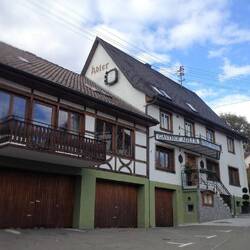 Der Gasthof Adler in Güttingen wird meine Herberge sein