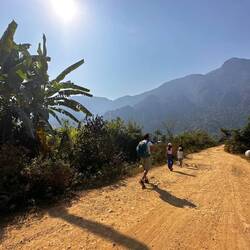 Marche sympathique vers le lagoon 6