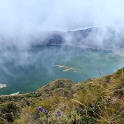 Erster Blick auf den Kratersee 🏞