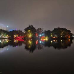 Hoan Kiem See