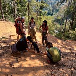 Meeting hiking buddies