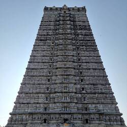 Tempel Turm, auch hoch