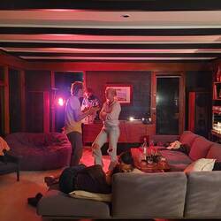 Unsere kleine Cliff House Party