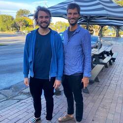 Jarryd und Wölfi im Partnerlook