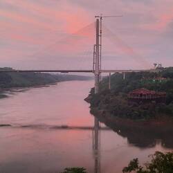 Uf der argentinisch Site zur Gränze zu Paraguay und Brasilie