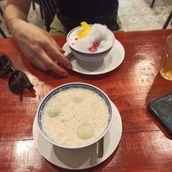 Sesamdumplingsuppe in Chinatown