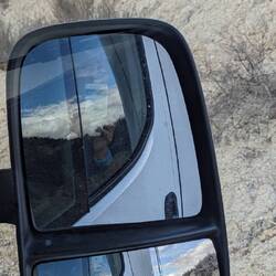 Hinter uns scheint die Sonne