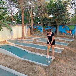 Patty, die Minigolf-Siegerin von Luang Prabang 👸