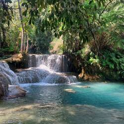 Ausflug zum Kuang Si Wasserfall 🤩