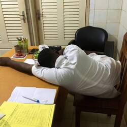 Wakker blijven is lastig...