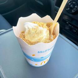 Bei dem Wetter hab ich mir mal ein Eis gegönnt
